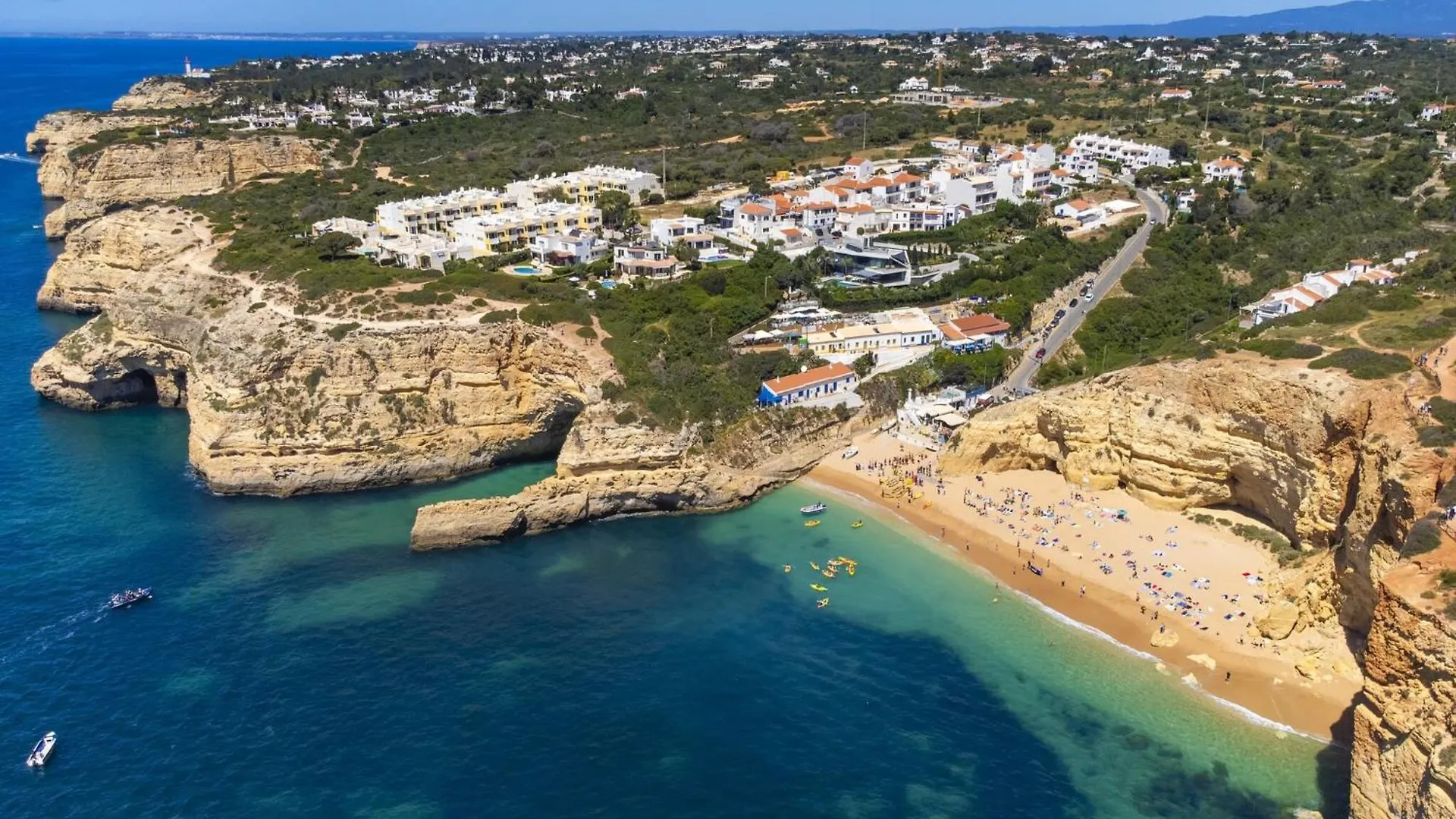 Townhouse Apartment In Benagil With View Portugália