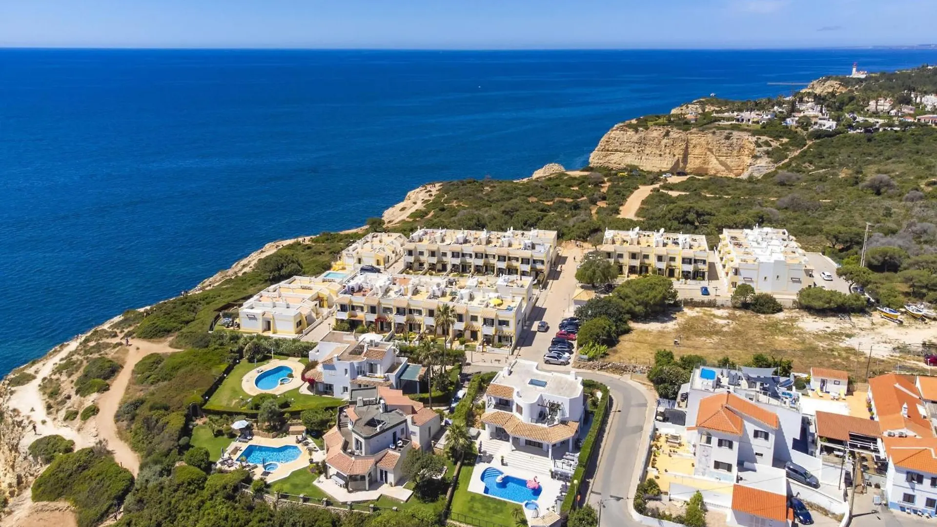Townhouse Apartment In Benagil With View Nyaraló